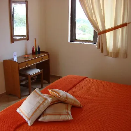 Kapnisi Apartment Vasilikí