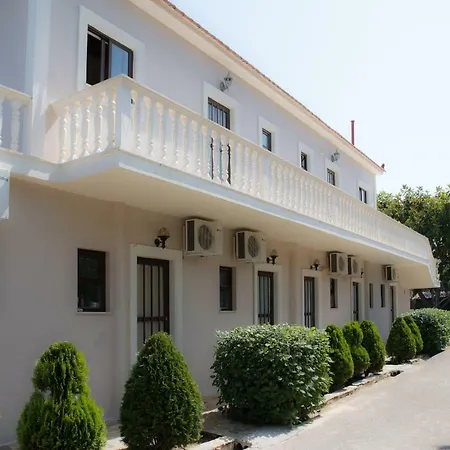 דירה Kapnisi Vasilikí